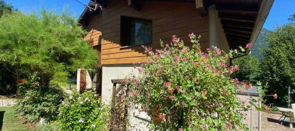 2 bedrooms House in La Riviere-Enverse, France No. 300912 2