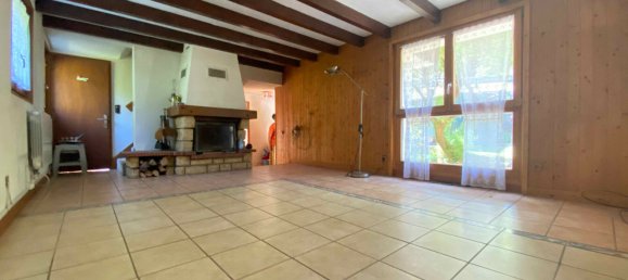 2 bedrooms House in La Riviere-Enverse, France No. 300912 6