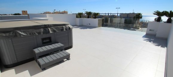 4 bedrooms Villa in San Miguel de Salinas, Spain No. 9077 25