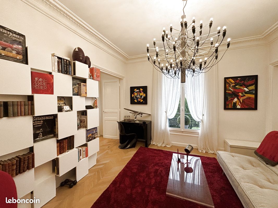 2 bedrooms Apartment in Chantilly, France No. 161253