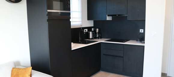 Квартира с 3 комнатами в Экиан-Плаж, Франция № 95261 4