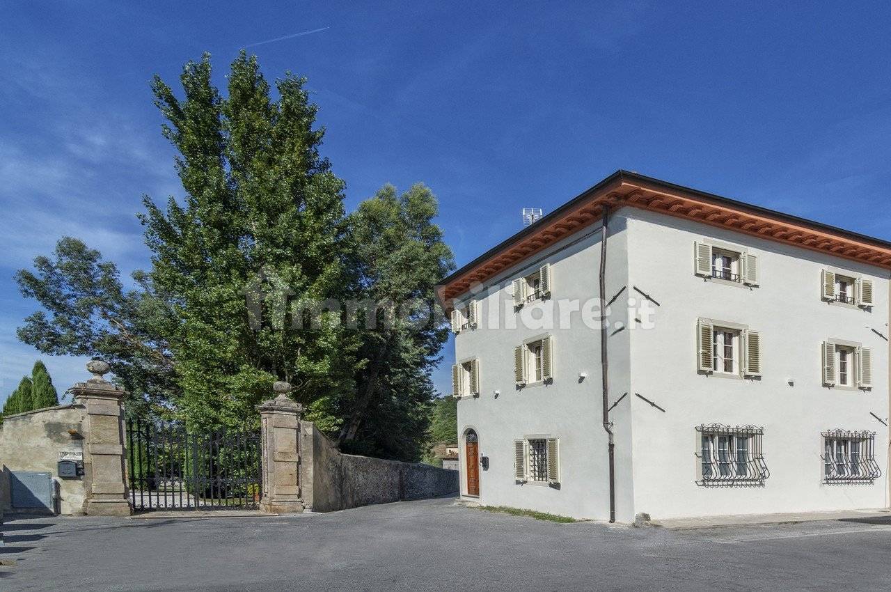 6 bedrooms House in Capannori, Italy No. 270560