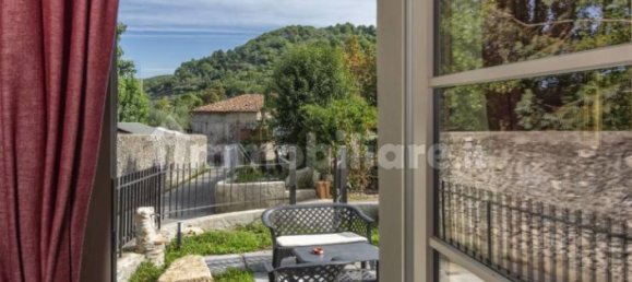 6 bedrooms House in Capannori, Italy No. 270560 6