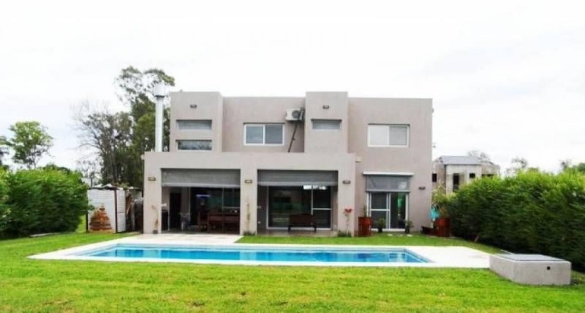 Дом с 3 спальнями в Пилар, Аргентина № 53087