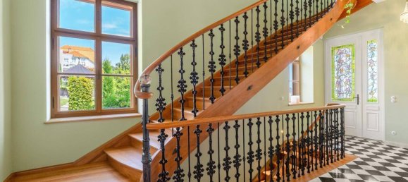 9-Zimmer Villa in Eggenberg, Austria, Nr. 220017 11