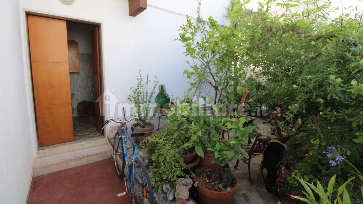 4 غرف نوم منزل في Capurso, Italy رقم 164934