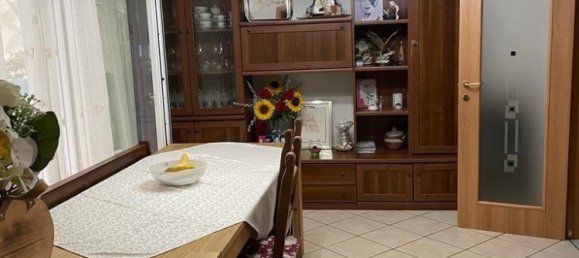 2 Schlafzimmer Haus in Carrara, Italy, Nr. 45794 9