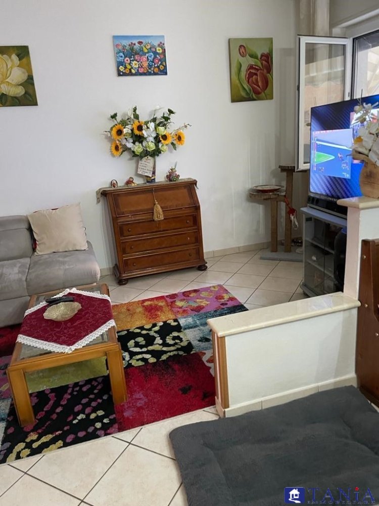 2 Schlafzimmer Haus in Carrara, Italy, Nr. 45794