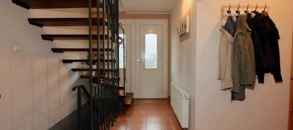 5 bedrooms House in Leer, Germany No. 333933 7