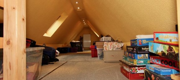 5 bedrooms House in Leer, Germany No. 333933 15