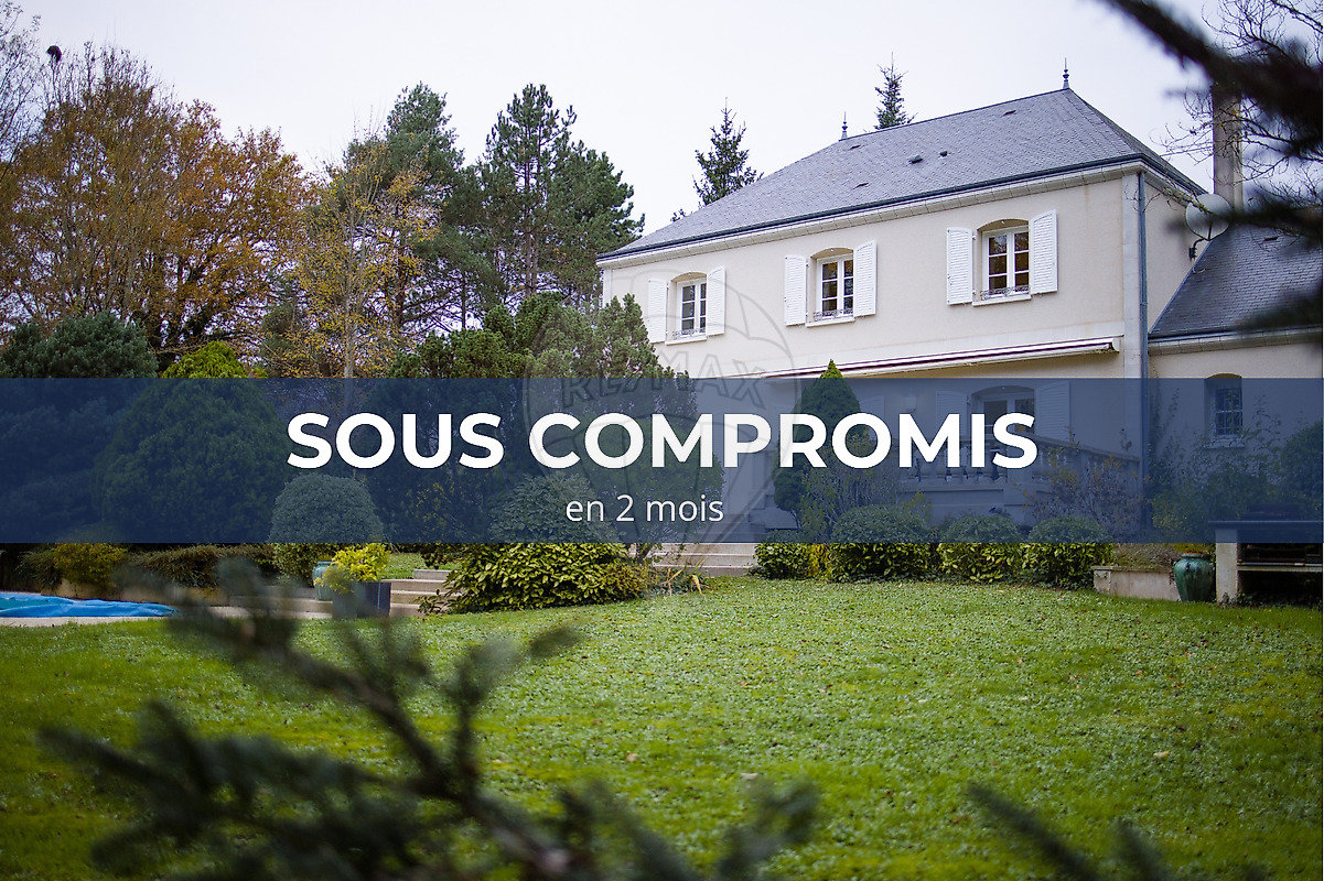 Casa de 7 dormitorios en Orleans, France No. 152507