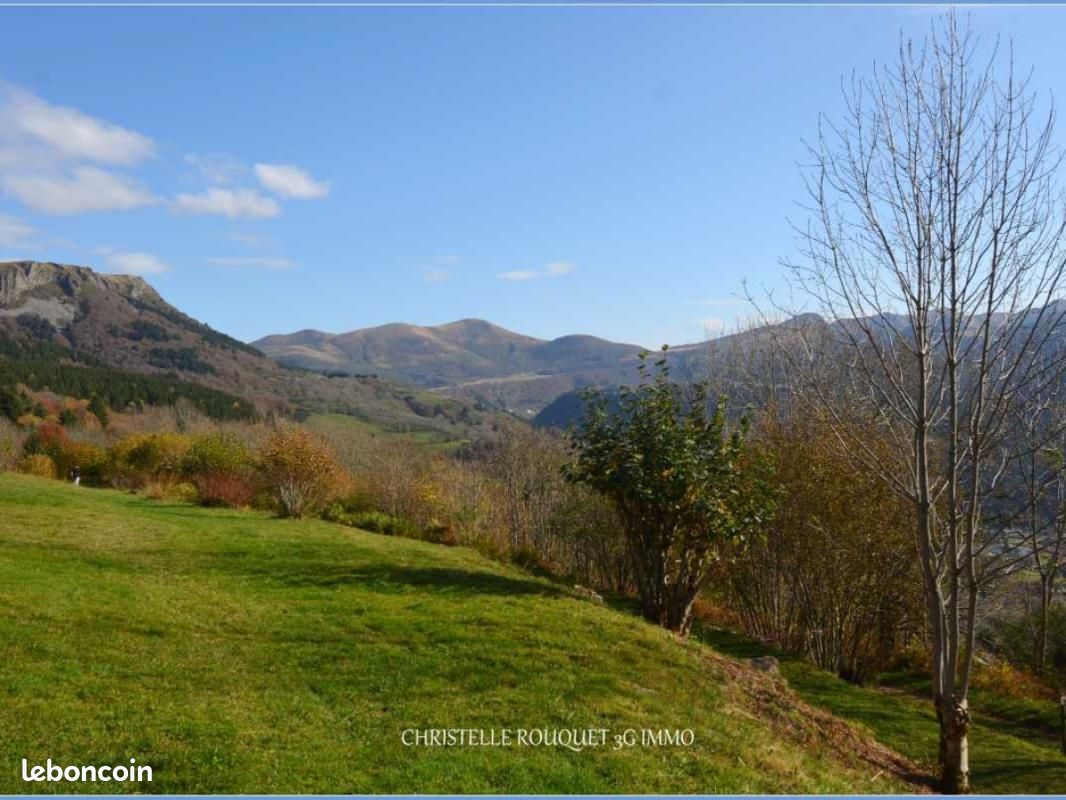 Duplex T1 em Murat-le-Quaire, France N.º 196054