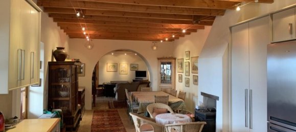 Вилла с 3 спальнями в Лимассол, Кипр № 25485 3