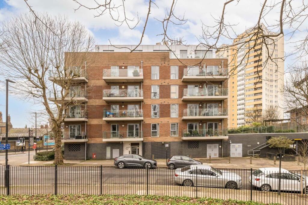 1 bedroom Apartment in Acton, United Kingdom No. 10039