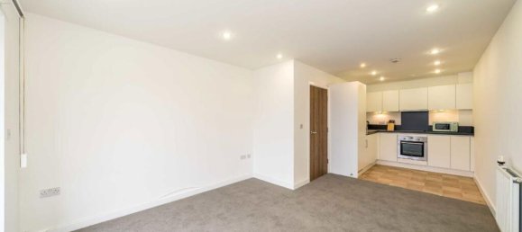 1 bedroom Apartment in Acton, United Kingdom No. 10039 5