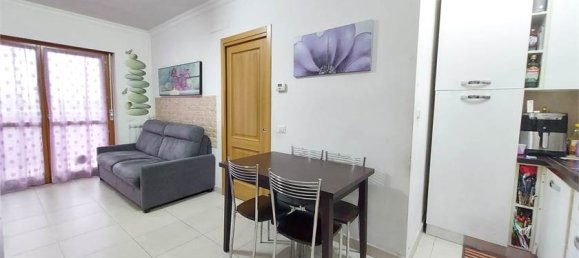 2 chambres Appartement à Rome, Italy No. 115851 8
