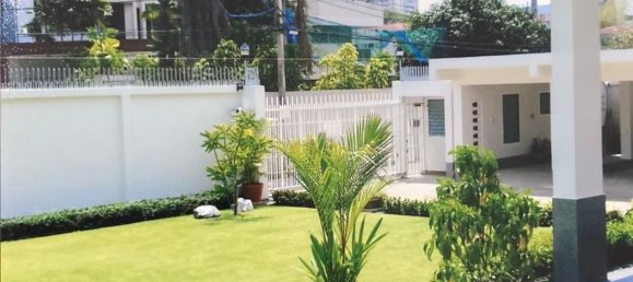 5 bedrooms House in Watthana, Thailand No. 4511 9