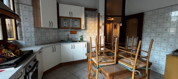 Квартира с 4 комнатами в Павоне дель Мелла, Италия № 335552 2