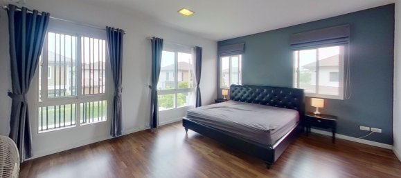 5 bedrooms House in San Kamphaeng, Thailand No. 71347 10