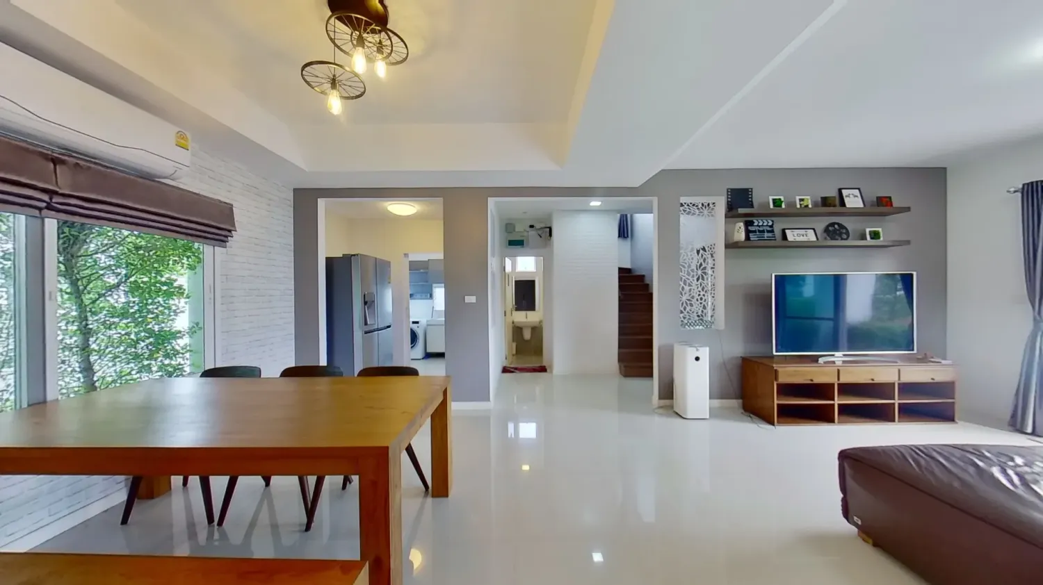 5 bedrooms House in San Kamphaeng, Thailand No. 71347