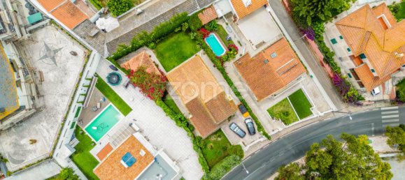 Villa T6 em Almada, Portugal N.º 140232 3