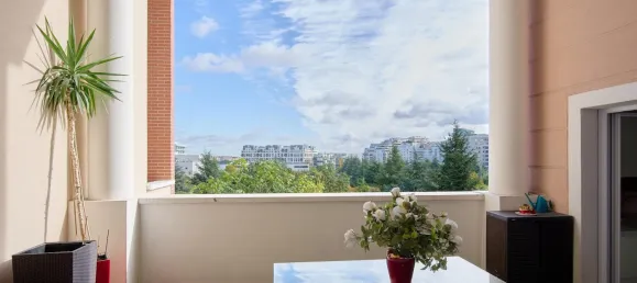 Dúplex de 3 dormitorios en Courbevoie, France No. 350390 7