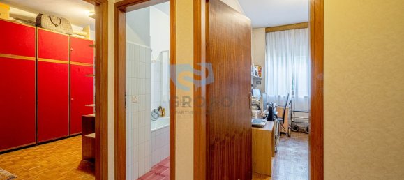 5 bedrooms Apartment in Treviso, Italy No. 324509 18