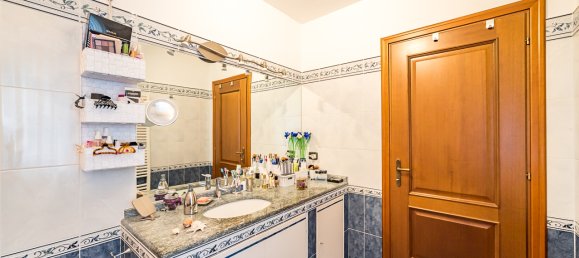 6 rooms House in Bra, Italy No. 125392 32
