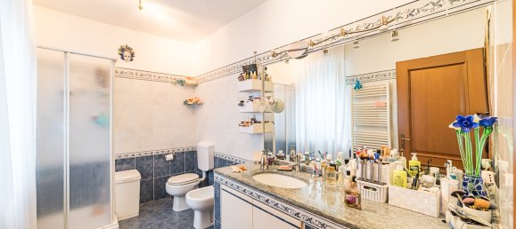 6 rooms House in Bra, Italy No. 125392 30