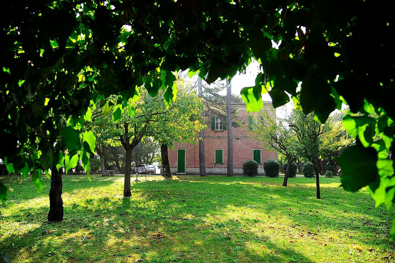 12 rooms House in Fabriano, Italy No. 255212