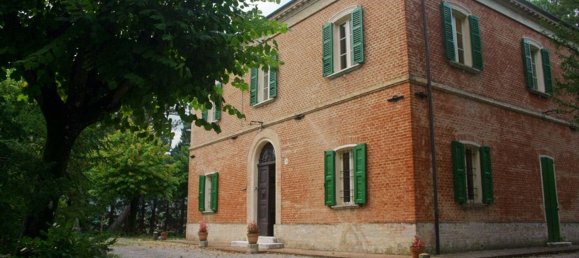 12 rooms House in Fabriano, Italy No. 255212 2