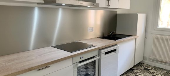 Apartamento de 2 dormitorios en Le Mans, France No. 336208 2
