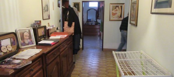 Дом с 10 комнатами в Сассуоло, Италия № 156246 6