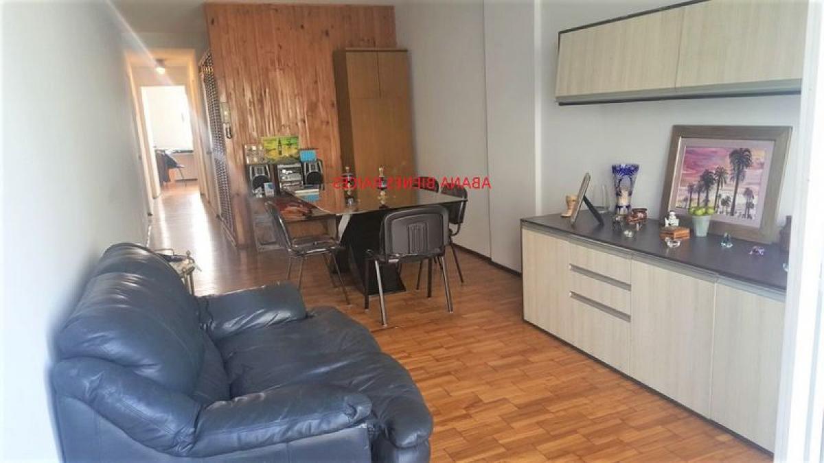 Studio in Montevideo, Uruguay No. 9675