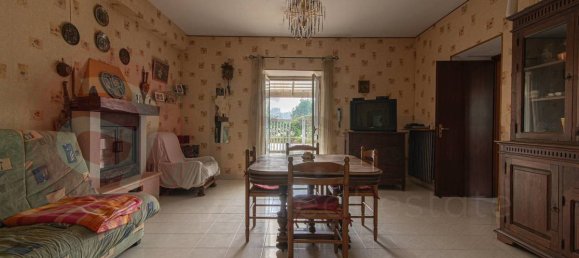 3 bedrooms House in Rocca d'Evandro, Italy No. 332808 2