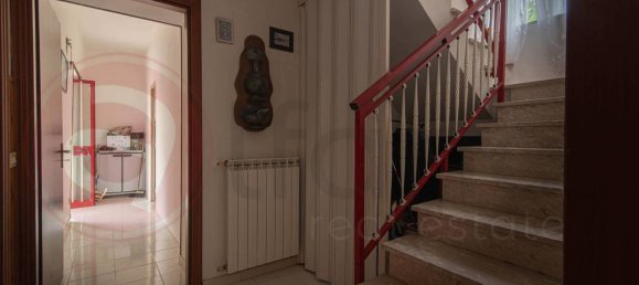 3 bedrooms House in Rocca d'Evandro, Italy No. 332808 22