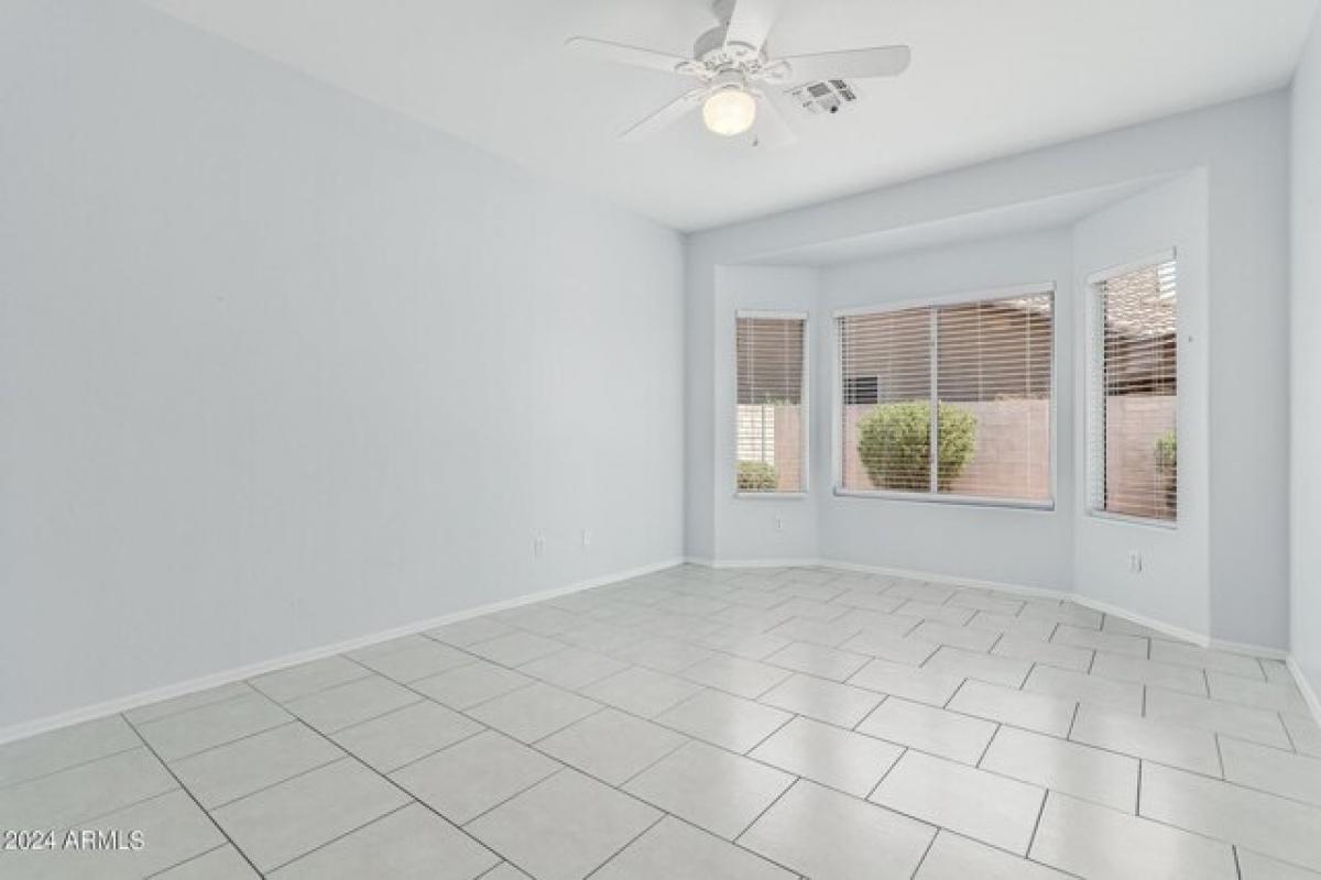 Casa de 3 dormitorios en Goodyear, USA No. 404493