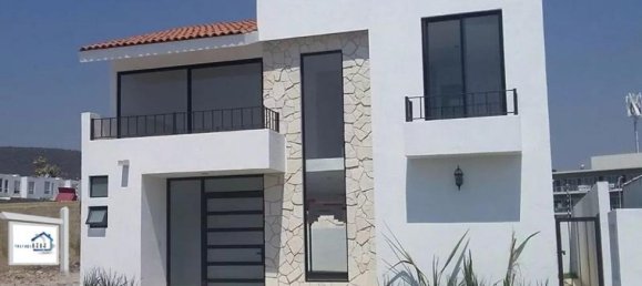 3 bedrooms House in Queretaro, Mexico No. 155860 2