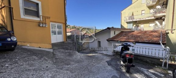 Casa de 2 dormitorios en Ariano Irpino, Italy No. 321310 2