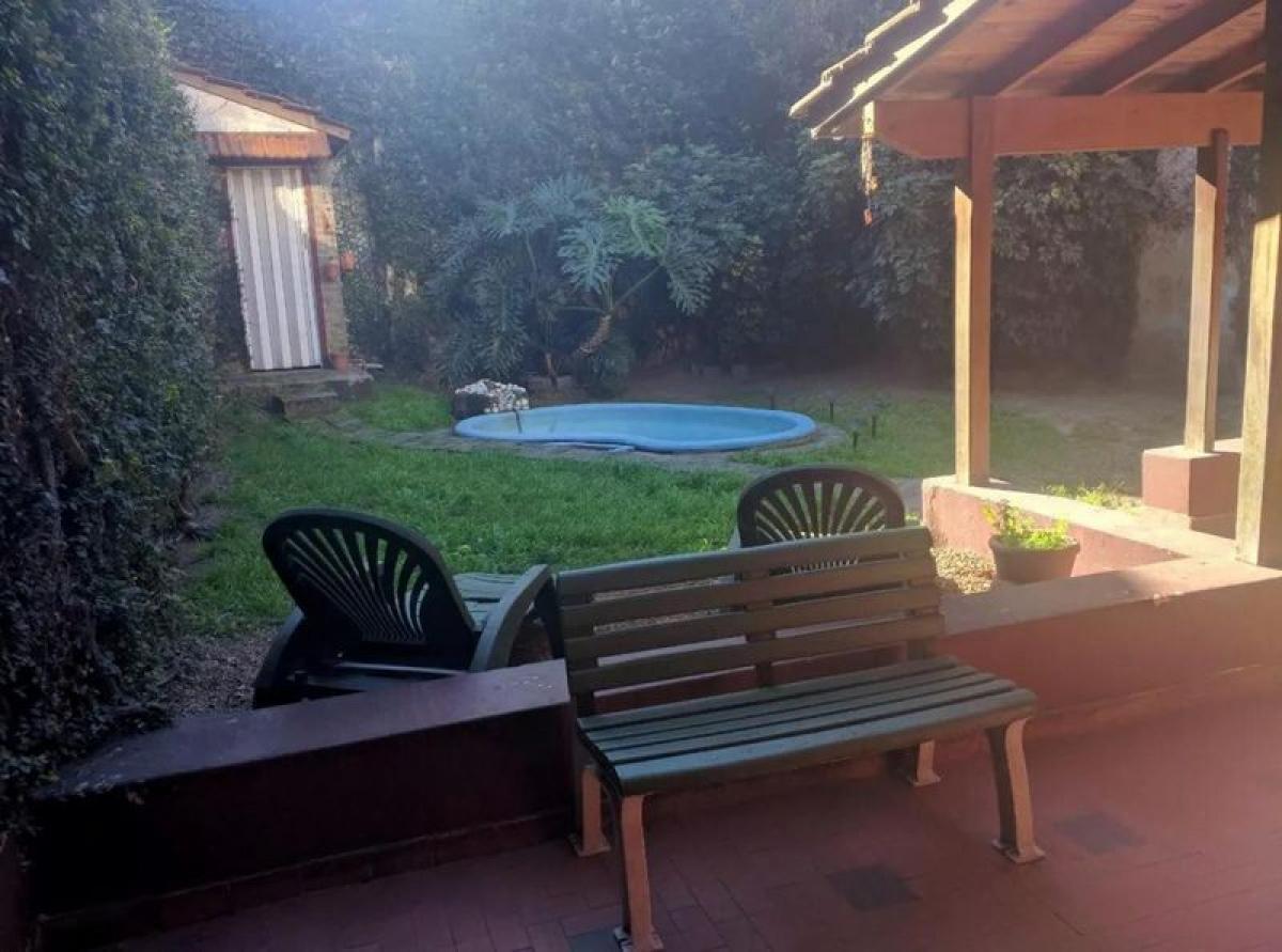 4 bedrooms House in Buenos Aires, Argentina No. 89590