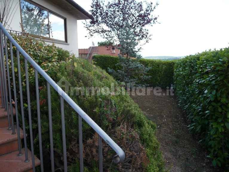 3 Schlafzimmer Villa in Loro Ciuffenna, Italy, Nr. 227737