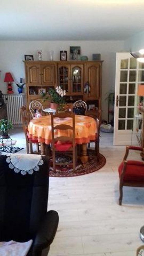 Apartamento de 2 dormitorios en Le Mans, France No. 33738