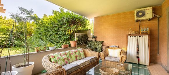 3 Schlafzimmer Wohnung in Rome, Italy, Nr. 330861 2