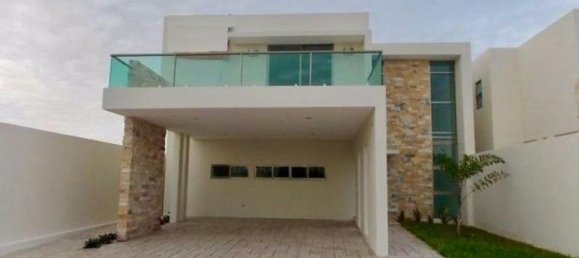 Casa de 3 dormitorios en Mérida, Mexico No. 70041 2