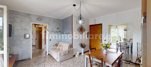 2 Schlafzimmer Wohnung in Luino, Italy, Nr. 266840 14