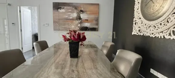 5 bedrooms Villa in Germasogeia, Cyprus No. 3964 7