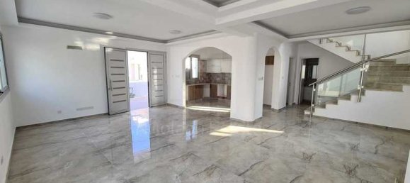 5 bedrooms Commercial property in Paphos, Cyprus No. 19718 6