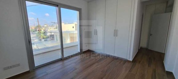 5 bedrooms Commercial property in Paphos, Cyprus No. 19718 12