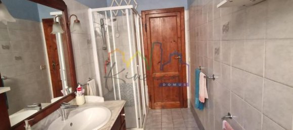5 rooms Apartment in Pisa, Italy No. 36139 3