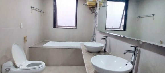 3 bedrooms Apartment in District 7, Vietnam No. 10273 4